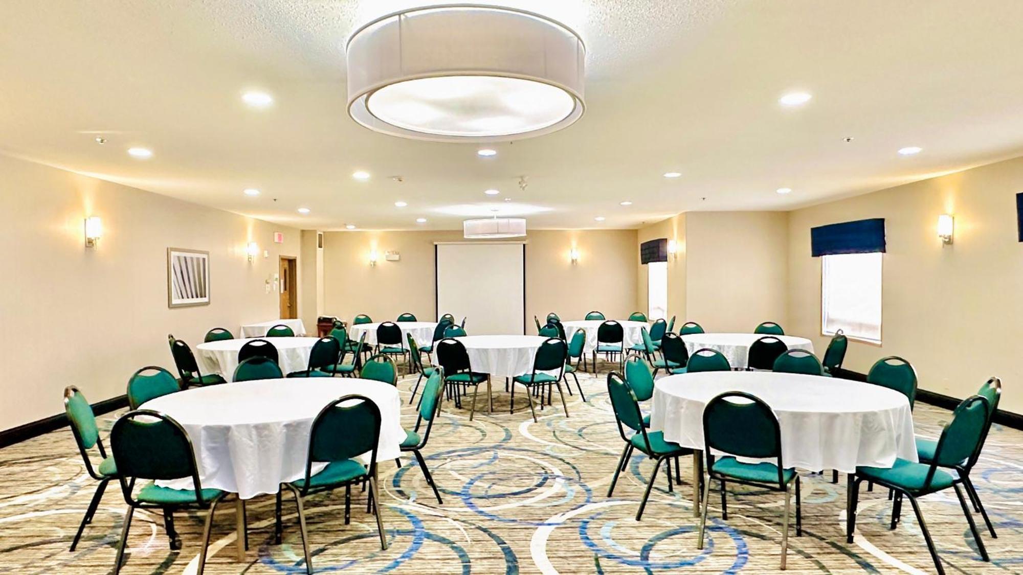 Holiday Inn Hotel & Suites Regina By Ihg Kültér fotó